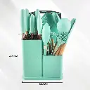 juego-de-cucharones-cocina-cuchillos-tabla-tijera-21-pzas-verde.webp