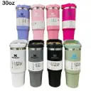 Termo STANLEY Classic Flip Straw 30 Onzas (887 ml)