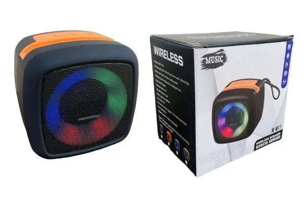 Parlante / bafle Bluetooth X-911