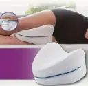 Almohada piernas descanso